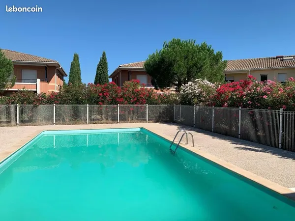 Eaunes Appt T3 en rez-de-jardin avec 2 emplacements de parking