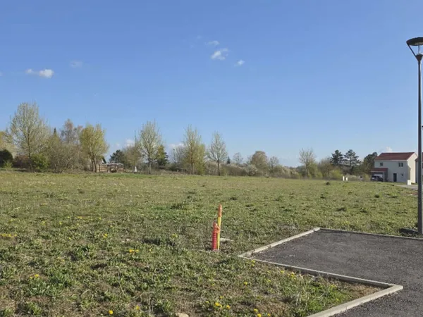 Terrain 230 m²