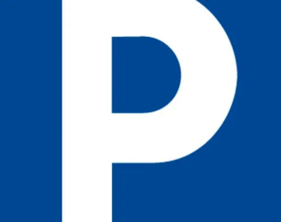 Grand Parking Interieur