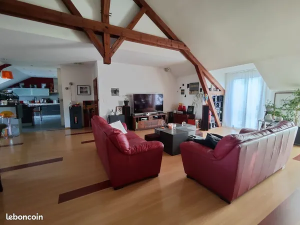 Appartement 7pièces 210m²