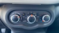 Renault Twingo 1.0 SCe 65ch Limited - 21MY — photo 15