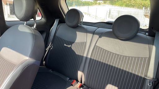 Fiat 500 1.0 70 Hybrid - Rockstar – 2021 – 82476 km – Hybride essence – Boîte Manuelle — photo 35