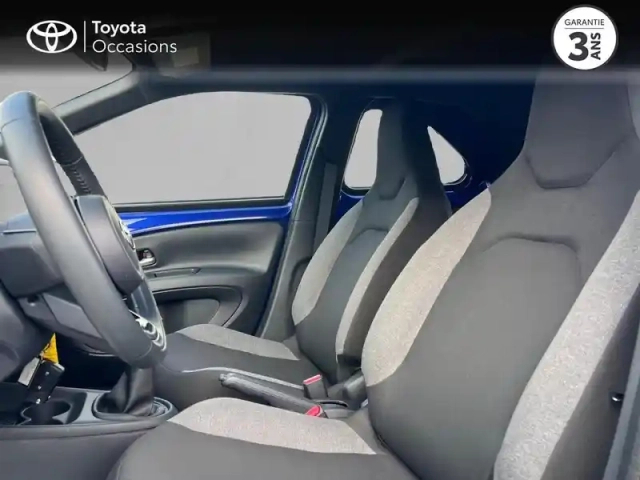 Toyota Aygo X 1.0 vvt-i 72ch dynamic my24 — photo 11
