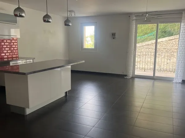 Appartement 4 pièces 85 m²