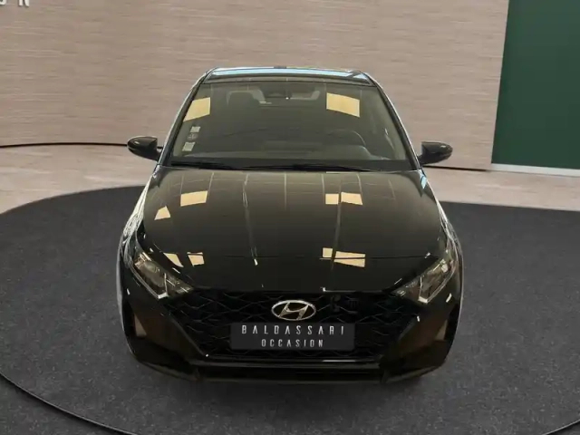 Hyundai I20 1.0 t-gdi 100 dct-7 hybrid 48v — photo 9