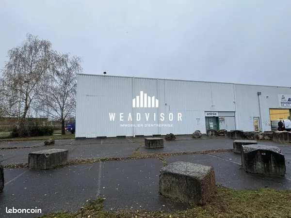 Local commercial 450 m² CHAMBRAY-LÈS-TOURS