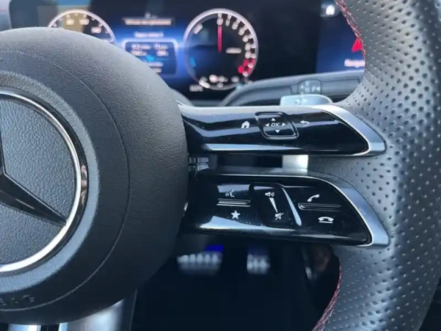 Mercedes Cla 250 e hybrid eq coupé amg — photo 27