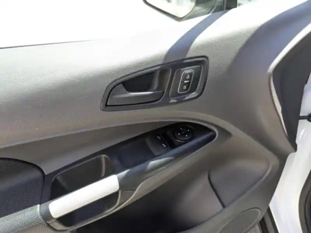 Ford Transit Connect l2 1.5 ecoblue 100ch trend business nav 13325 ht — photo 9