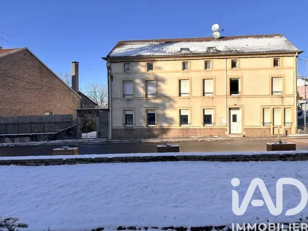 Immeuble 585 m²