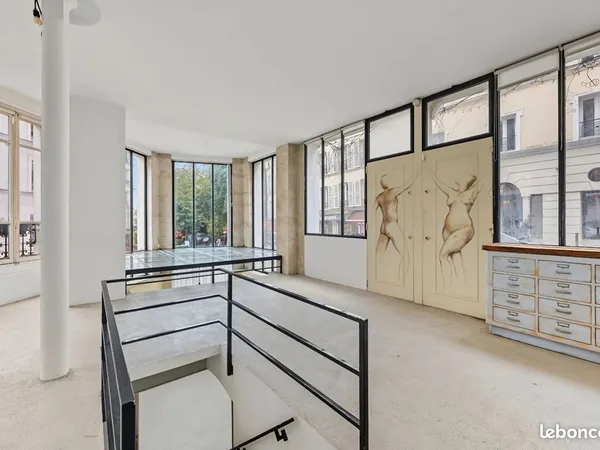 Loft 4 pièces 118 m²