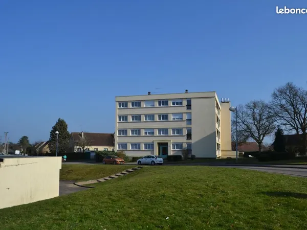 Appartement 4 pièces 77 m²