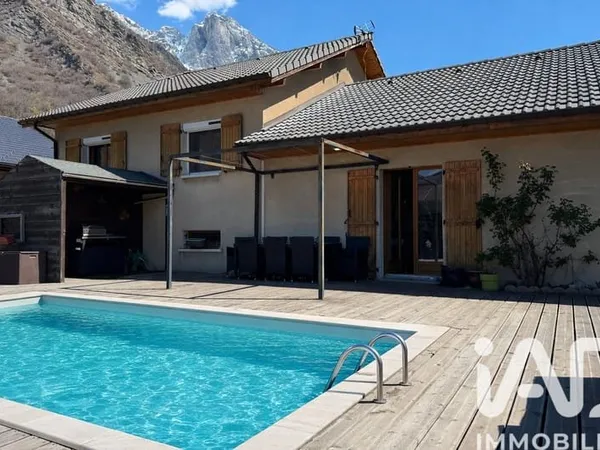 Vente Maison/villa 6 pièces