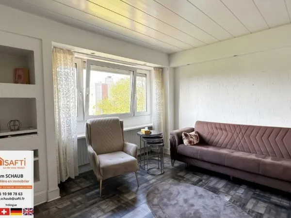 Appartement 4 pièces de 84 m² avec ascenseur - Saint-Louis centre
