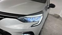 Renault Clio 1.6 E-Tech 140ch Initiale Paris -21 — photo 17