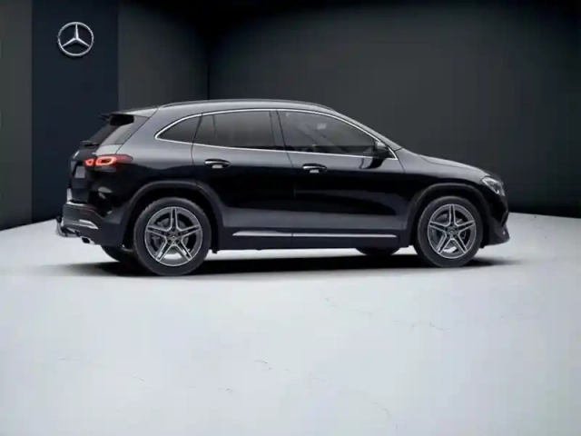 Mercedes Gla 220 d 4matic amg line — photo 19
