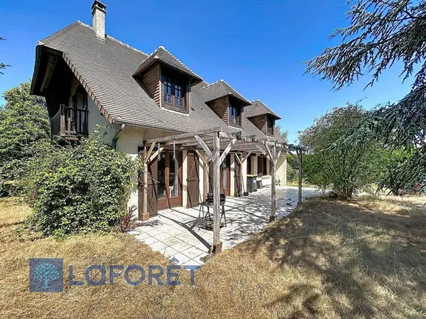 Maison 6 pièces 141 m²