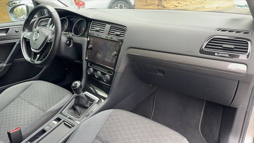 Volkswagen Golf 1.0 TSI 115 - Confortline – 2019 – 70401 km – Essence – Boîte Manuelle — photo 32