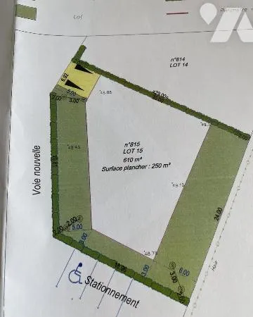 Terrain 610 m²