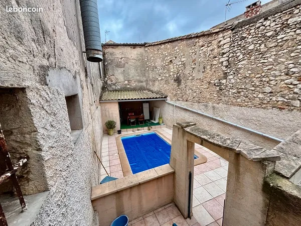 Immeuble 9 pièces 184 m²