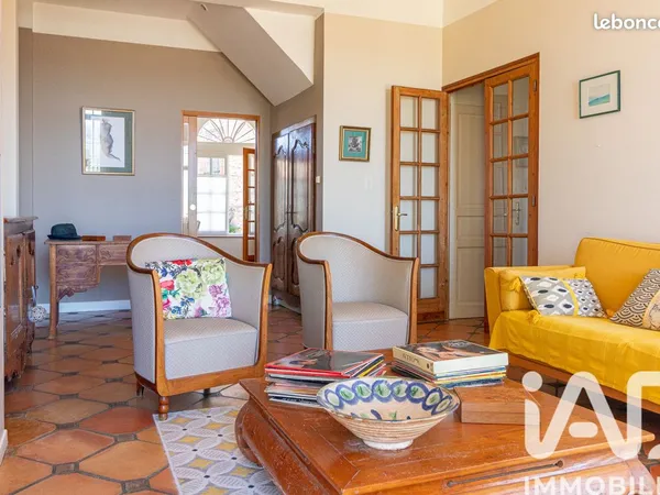 Maison 6 pièces 138 m²