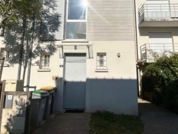 A louer Maison avec jardin