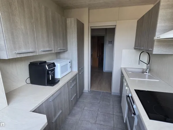 Bel appartement T3 traversant de 65 m² avec vue (Résidence Percevalière)
