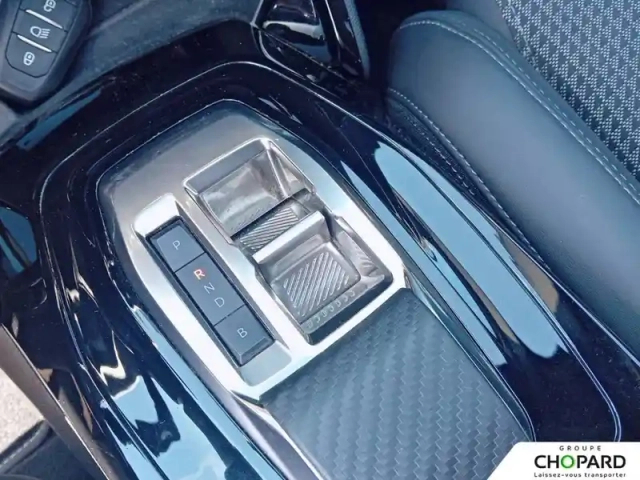 Peugeot 2008 electrique 136 ch — photo 22
