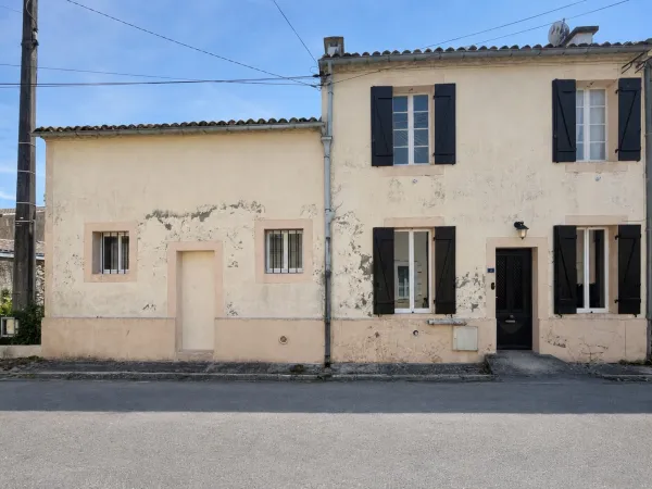 MOULIS-EN-MÉDOC - MAISON DE CHARME À RÉNOVER, 115 M², JARDIN ET GRANDS ESPACES ANNEXES