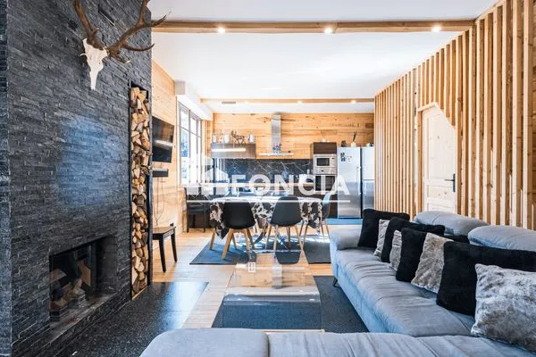 Maison 7 pièces 144 m²