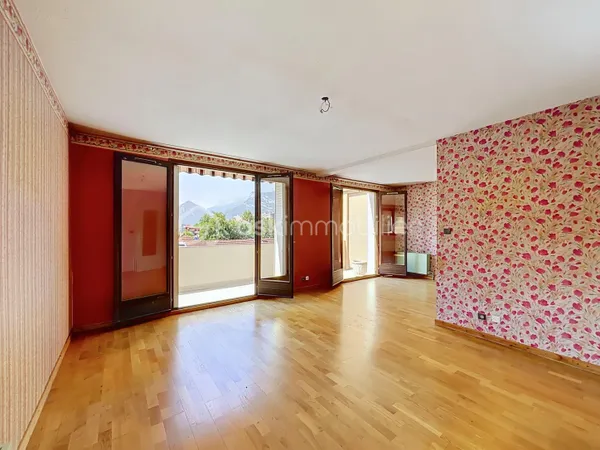 Appartement 4 pièces 98 m²
