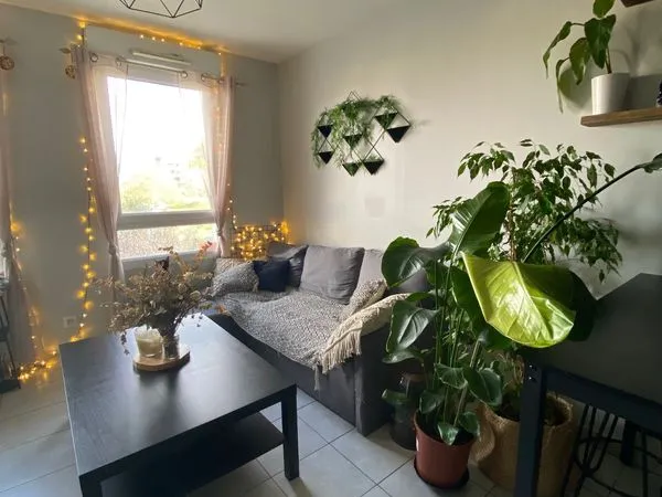 Appartement T2 meublé - 46m2 - Vaulx La Soie (Lyon)