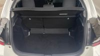 Toyota Yaris 70 VVT-i Dynamic 5p MY22 — photo 14