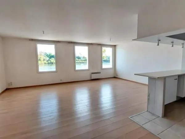 Appartement 3 pièces 100 m²