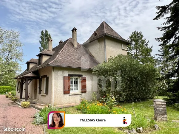 Maison 8 pièces 192 m²