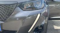 Peugeot 2008 1.2 PureTech 130ch S&S Allure EAT8 7cv — photo 17