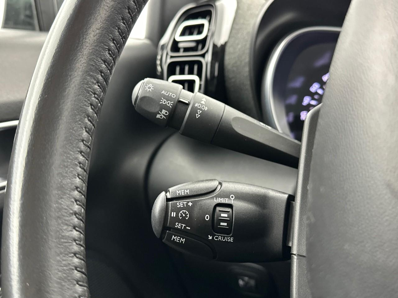 Citroën C3 Aircross puretech 130 s&s eat6 shine pack — photo 19