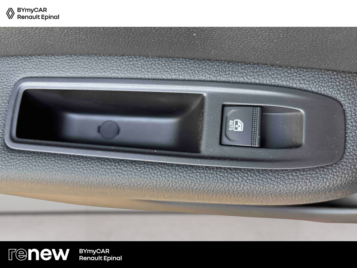 Renault Clio E-Tech full hybrid 145 ch GSR2 — photo 23