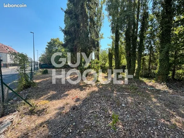 Terrain 350 m² FONTENAY TRESIGNY