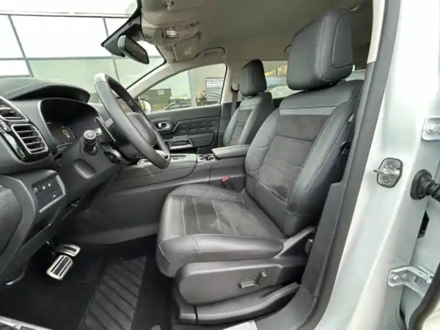 Citroën C5 Aircross puretech 130ch s&amp;s shine pack eat8 gps camera attelage — photo 6