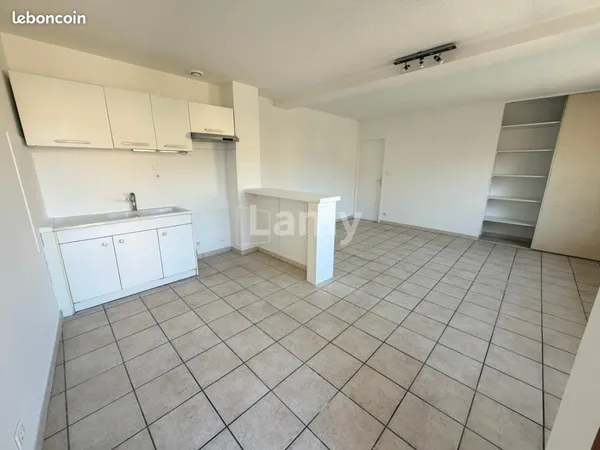 Appartement 4 pièces 81 m²