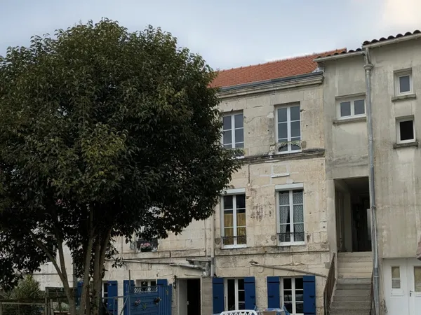 Immeuble 185 m²