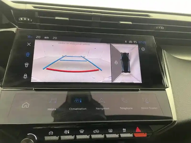 Peugeot 308 phev 180 e-eat8 — photo 34