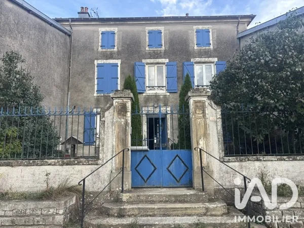 Maison 7 pièces 245 m²