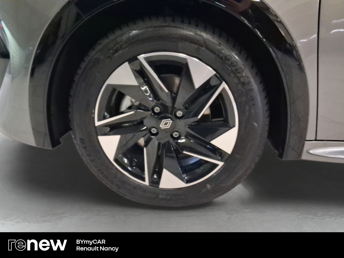 Renault Clio TCe 115 ch — photo 14