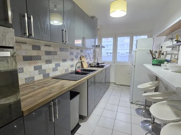 Appartement 5 pièces 85 m²
