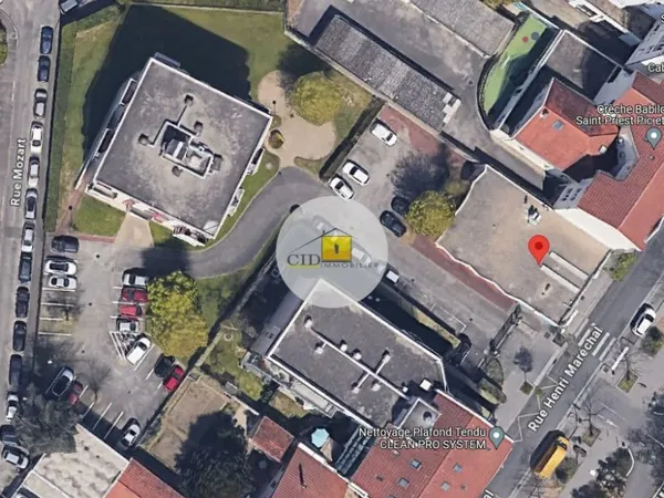 Parking/box Saint-Priest