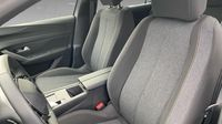 Peugeot 308 1.2 Hybrid 145ch Style e-DCS6 — photo 9