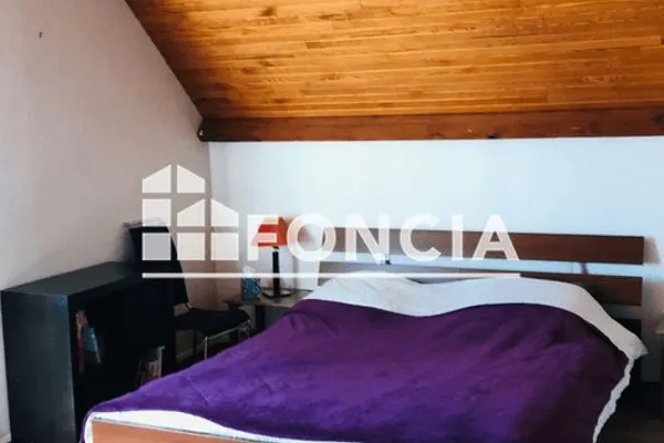 Maison Location Amilly 5p 132m² 1033€