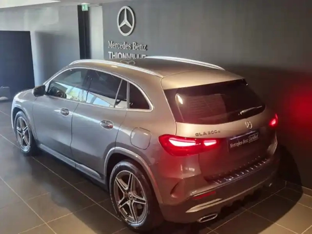 Mercedes Gla 200 d 4matic amg line — photo 32