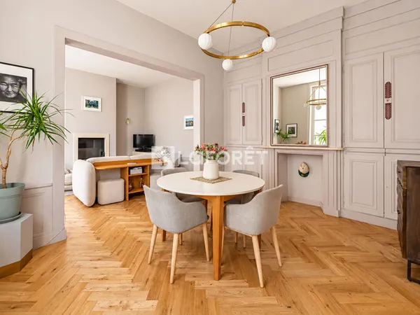 Maison 5 pièces 151 m²